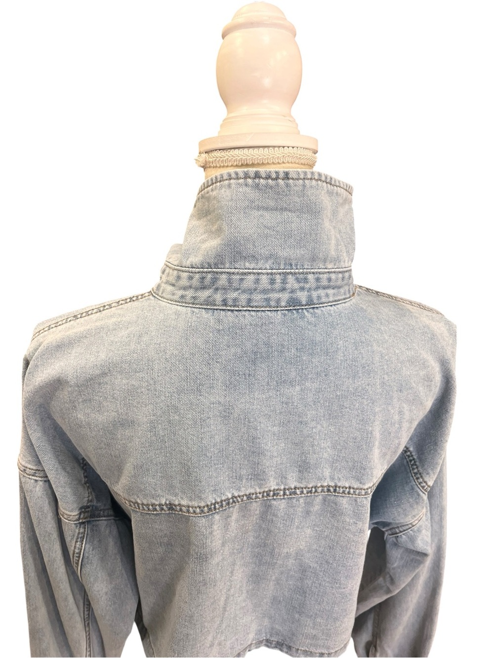 MABLE Give It Meaning Cropped Denim Jacket Medium Light Wash Oversized NWT - Picture 9 of 15